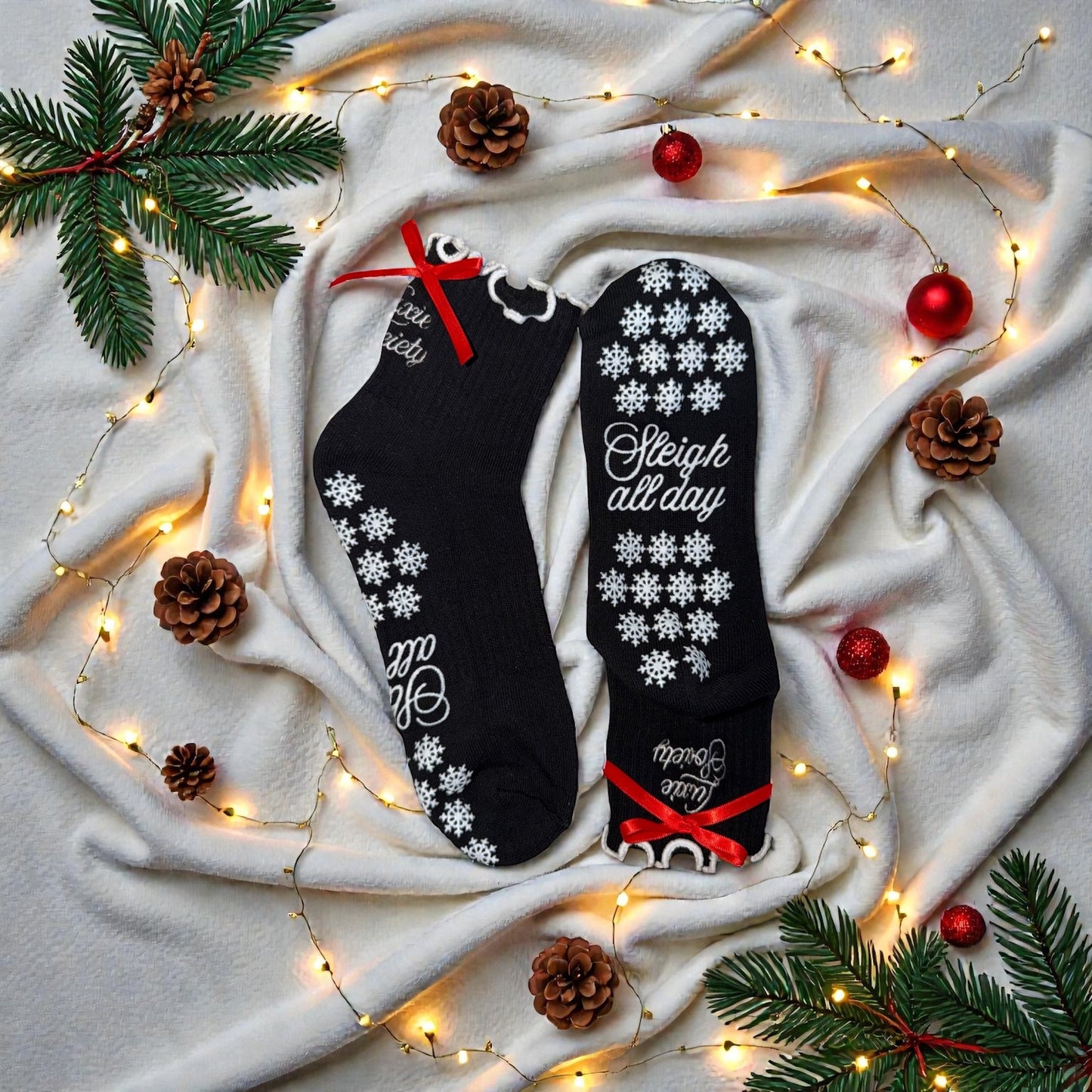 🖤 SLEIGH ALL DAY – Black Holiday Grip Socks